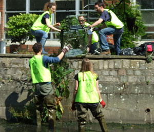 The Higher Education Funding Council for England (HEFCE) also gathered footage of student volunteers taking part in a river clean-up. 