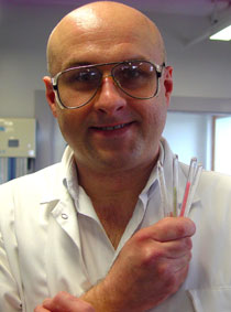 Photo of Dr Roman Kresinski.