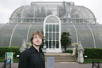 Alastair Muir worked in the laboratories at Kew Gardens during his degree