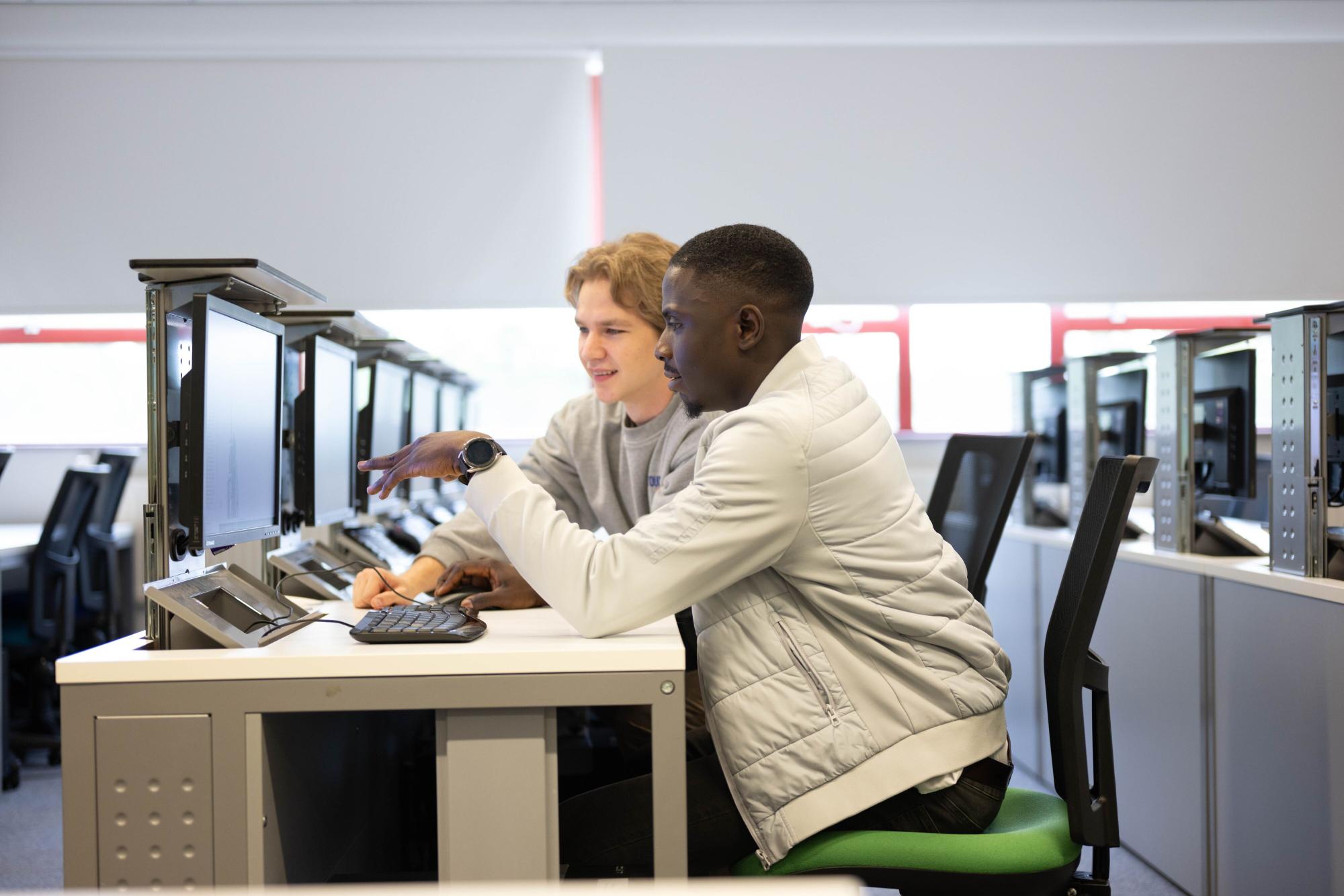 Software Engineering / with Management Studies MSc | Kingston ...