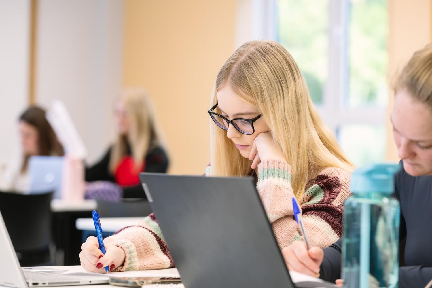 Postgraduate finance | Kingston University London